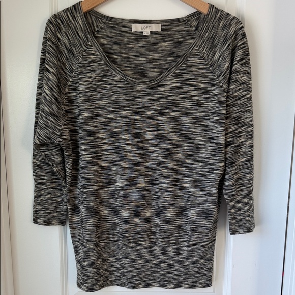 LOFT Sweaters - Medium Loft ¾ length Sleeve lightweight Sweater Top